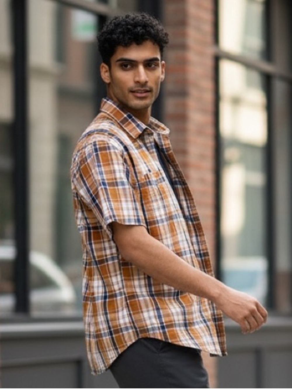 RedHead Rust and Navy Plaid Short-Sleeve Button-Down Shirt